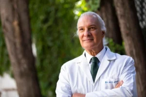 Dr. Manuel de la Peña 2